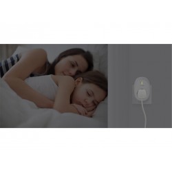 TP-Link HS100 smart plug 1800 W White