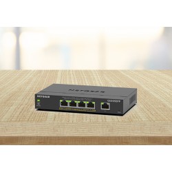 NETGEAR GS305EPP Managed L3 Gigabit Ethernet (10/100/1000) Power over Ethernet (PoE) Black