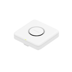 NETGEAR WBE758 11530 Mbit/s White Power over Ethernet (PoE)