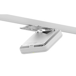 NETGEAR WBE758 11530 Mbit/s White Power over Ethernet (PoE)